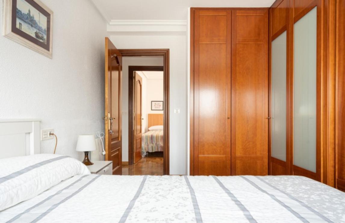 Myhousespain - Luminoso Piso Junto Al Centro Gijon Exterior photo